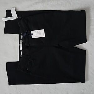 *NWT* Croft & Barrow Straight Leg Shaping Denim Jeans